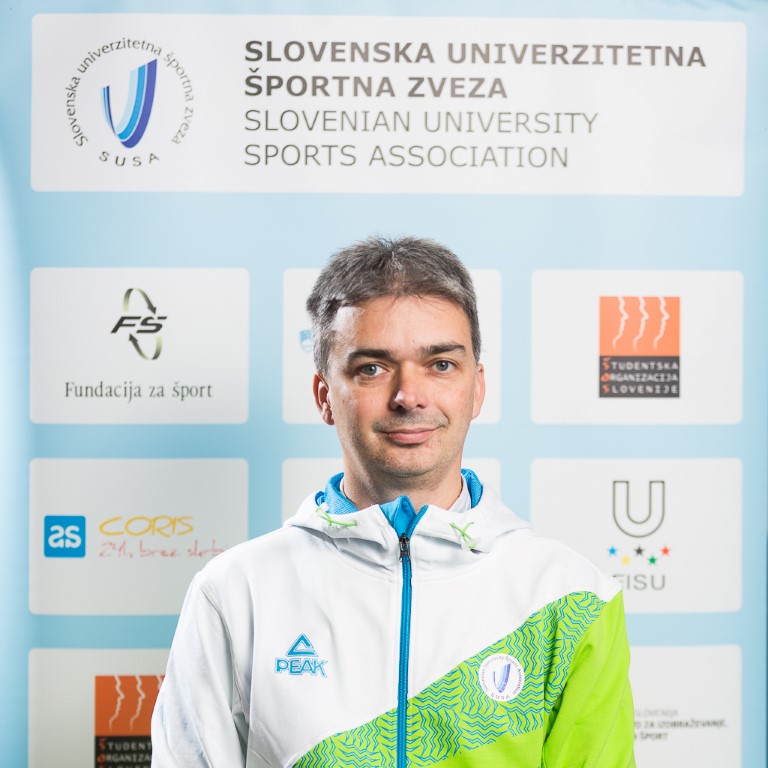 Jan ejvan ZUNI2017 Medium