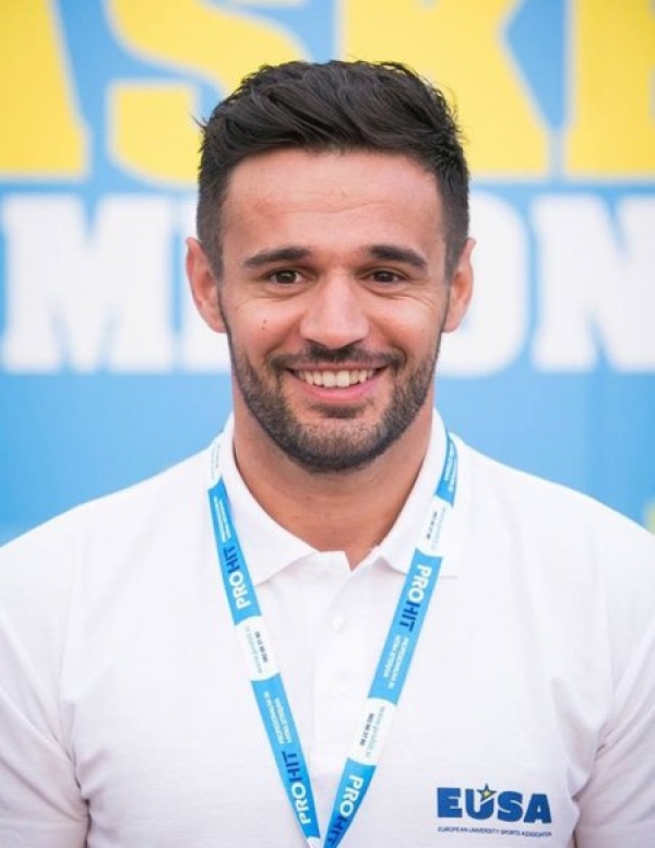 Avtor: Matia &Scaron;čukovt 