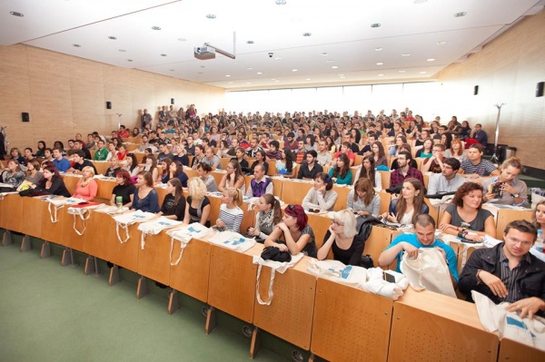 Avtor: Univerza v Mariboru