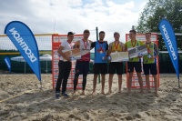 Ljubljanskim &scaron;tudentom podelili regionalne naslove v odbojki na mivki