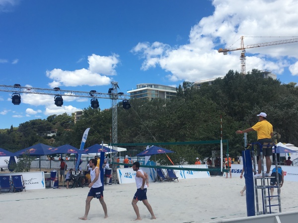 EUP v odbojki na mivki, 3. DAN: Ljubljančana v boj za prvo ostali pa za tokrat srečno trinajsto mesto