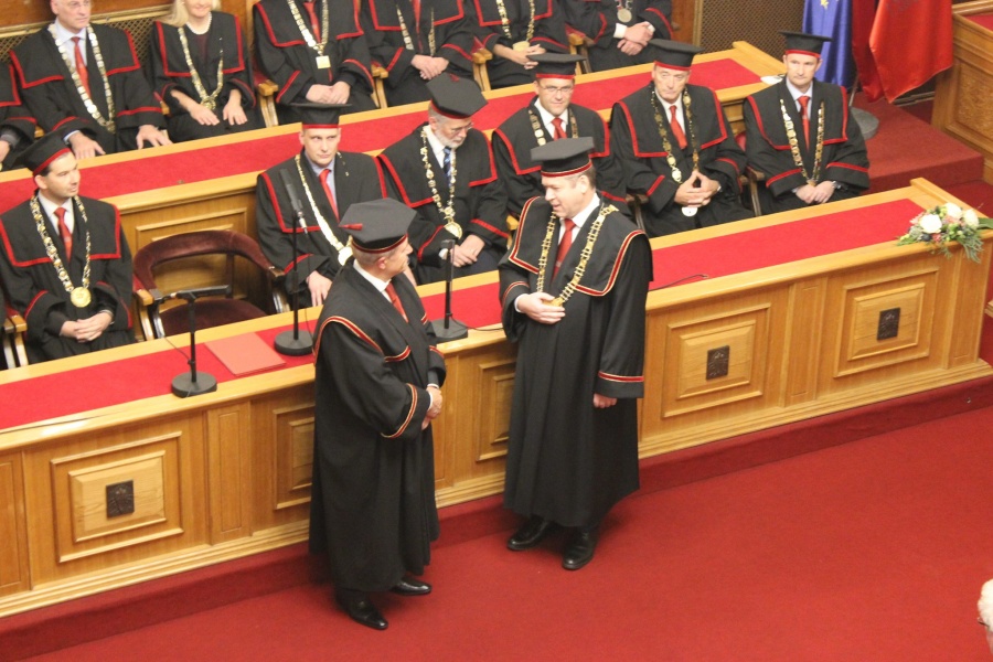 Prof. dr. Igor Papič novi rektor Univerze v Ljubljani